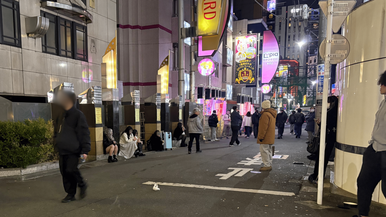 歌舞伎町の風景